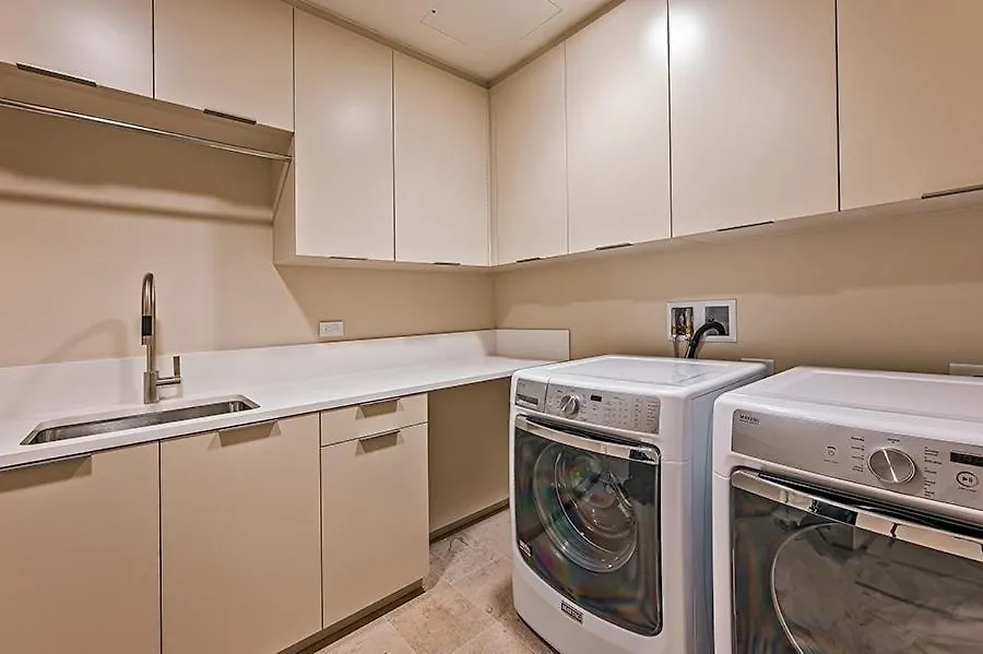 Park Lane 8803 Condo Honolulu